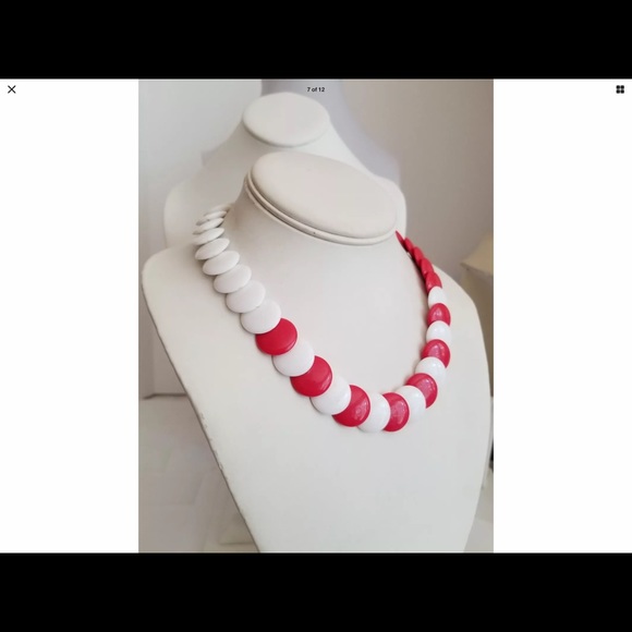 VTG AVON DISK NECKLACE - Picture 9 of 12